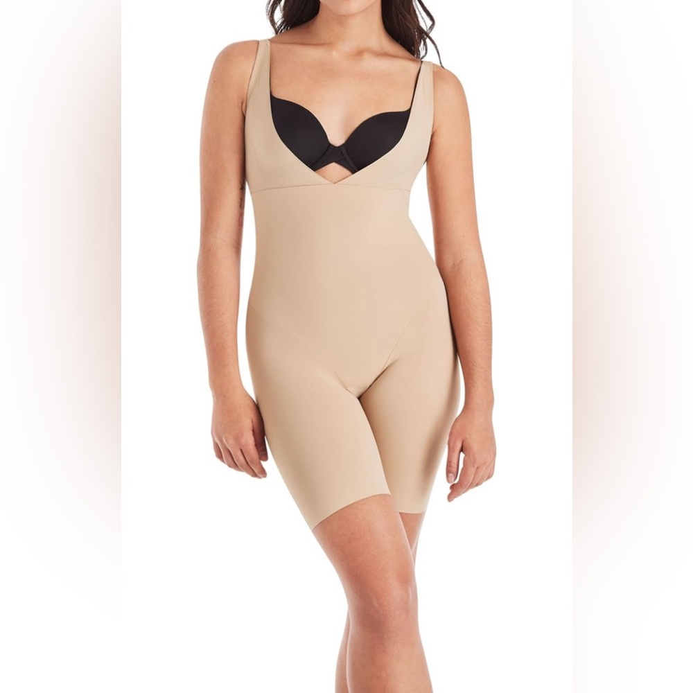 Maidenform Women's Body Shaper, Wear-your-own-bra Firm Control Shapewear,